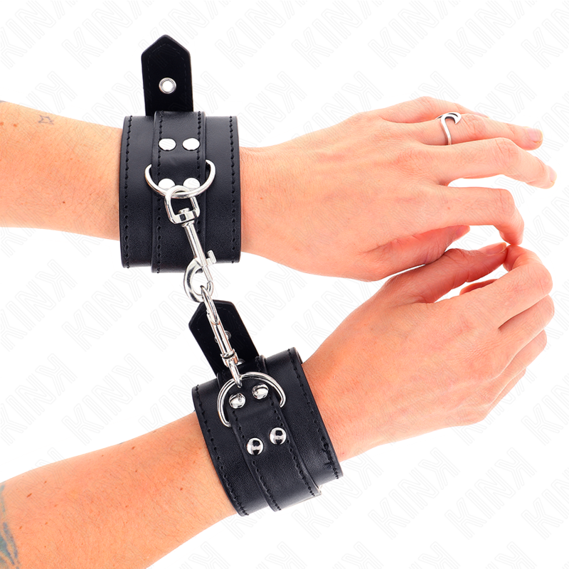 KINK - WRIST RESTRAINTS WITH STUDS 35 X 6 CM